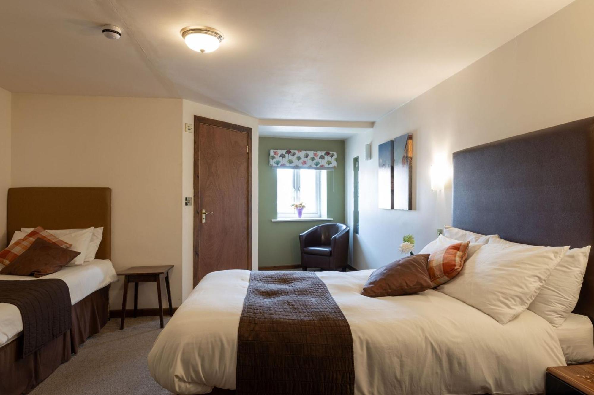 The Warehouse Hotel Yeovil Room photo